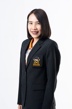 วรัญญา รัตนวราหะ